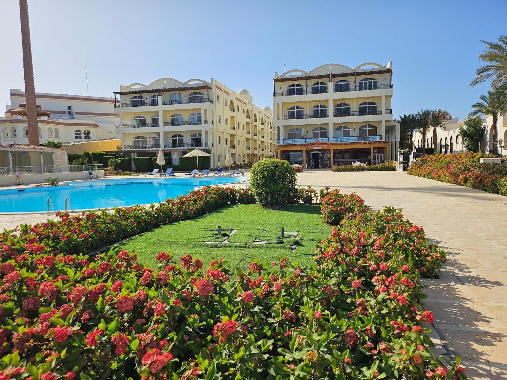 הורגהדה Palm Beach Piazza Apart Hotel Sahl Hasheesh מראה חיצוני תמונה